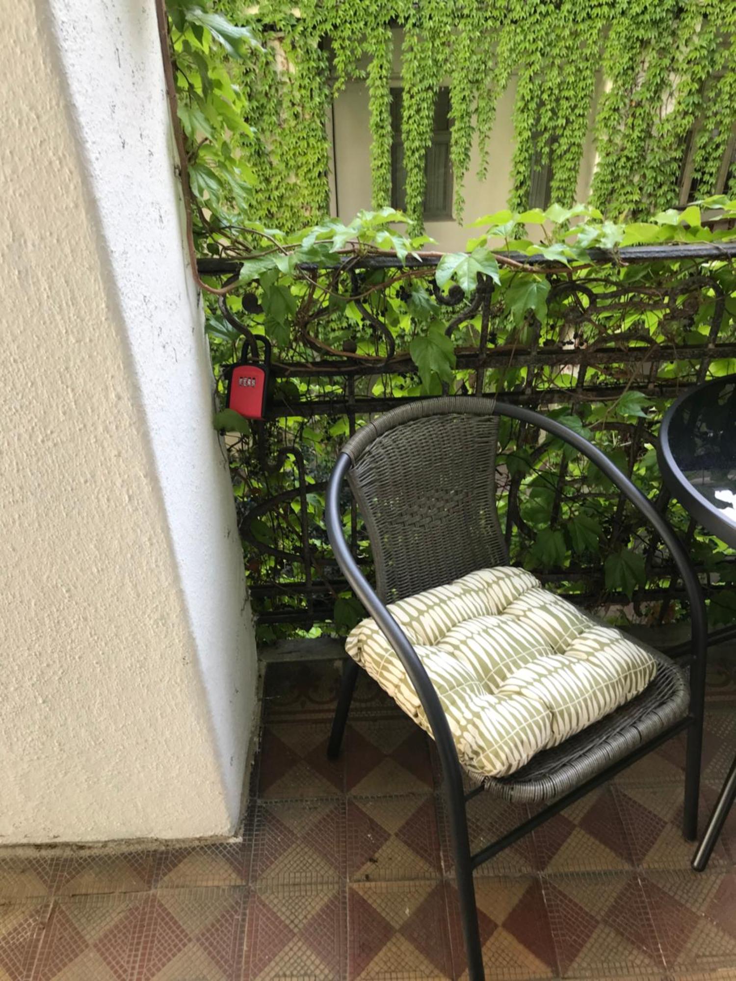 A Lovley Newly Decorated Fully Equipped Walking Distance To The Park Where Will Find The World Famous Szechenyi Thermal Bath Spa, Museums , And The Capital Circus , Ac, Smart Tv, High Speed Internet Apartamento