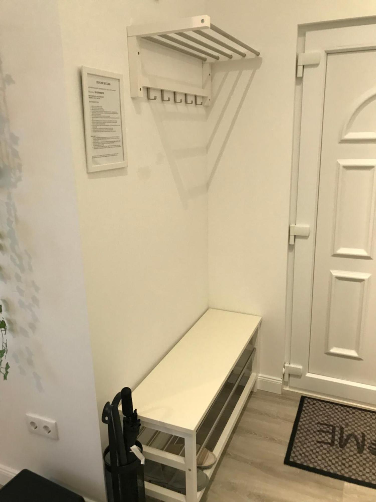 A Lovley Newly Decorated Fully Equipped Walking Distance To The Park Where Will Find The World Famous Szechenyi Thermal Bath Spa, Museums , And The Capital Circus , Ac, Smart Tv, High Speed Internet Apartamento *