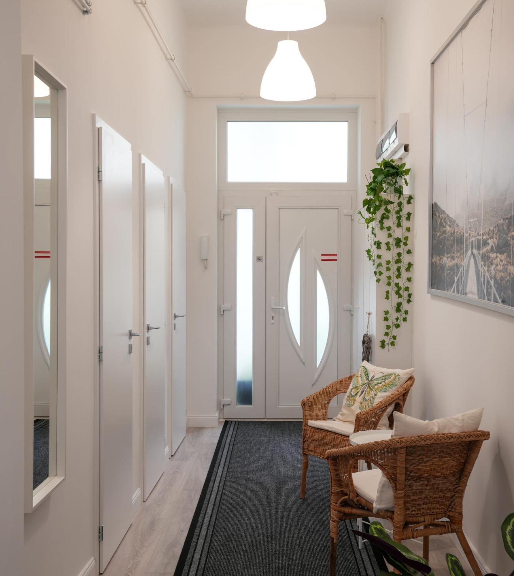 A Lovley Newly Decorated Fully Equipped Walking Distance To The Park Where Will Find The World Famous Szechenyi Thermal Bath Spa, Museums , And The Capital Circus , Ac, Smart Tv, High Speed Internet